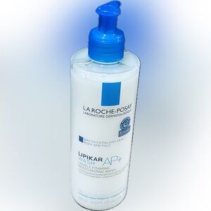 La Roche Posay Lipikar AP+ moisturizing body & face wash